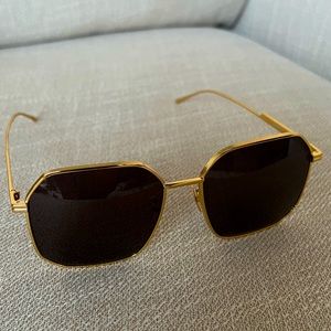 Authentic BOTTEGA VENETA SUNGLASSES